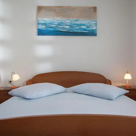 Dragan Apartman *